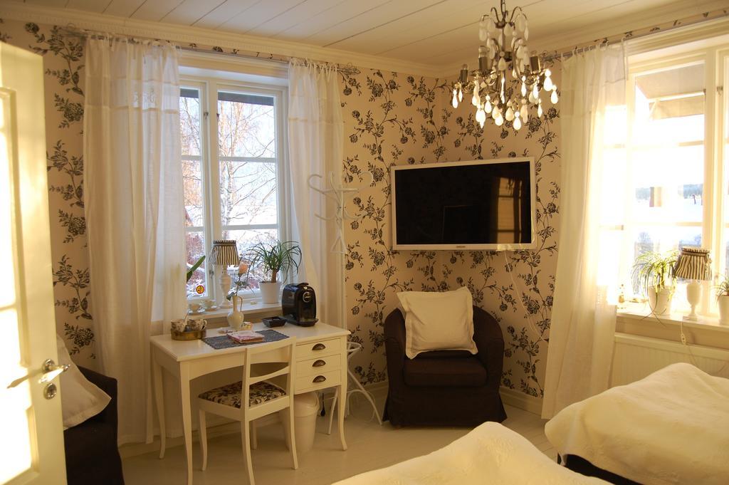Brunnsgarden Bed & Breakfast Skellefteå Habitación foto